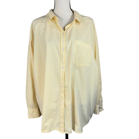 Old Navy Tops - Old Navy X-Large Boyfriend Shirt Top Button-Up Striped Long Sleeve Pocket Collar